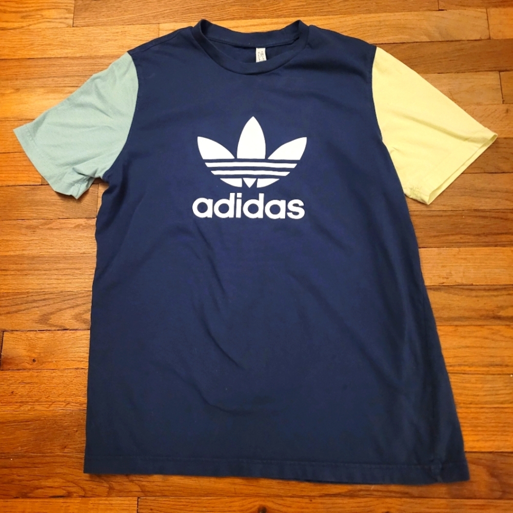 ADIDAS UNISEX TEE